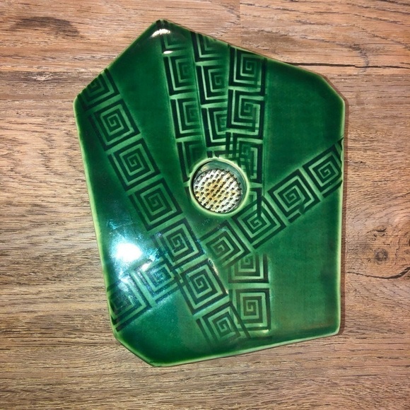 VTG Greek Key Ceramic Glazed Green Abstract Plate Flower Frog 8” x 6.5” - Picture 2 of 8
